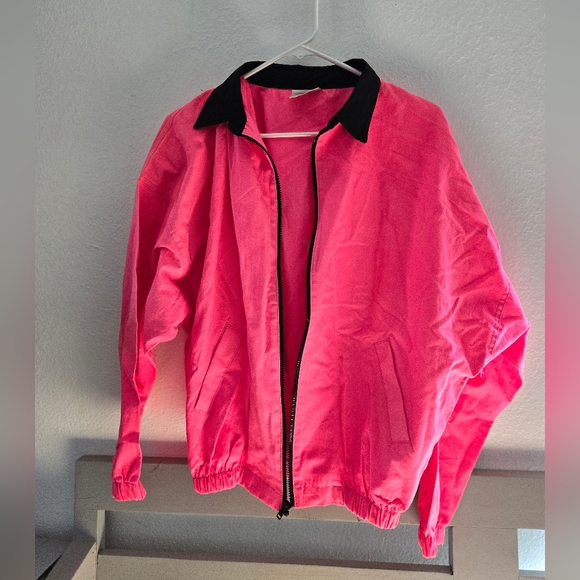 Vintage Hot Pink Windbreaker size small - Picture 3 of 3